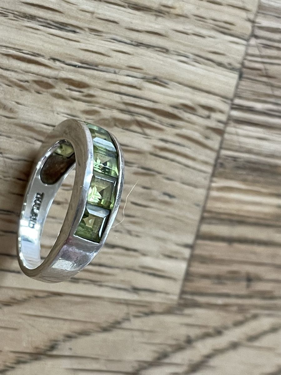 Anelli: Ring 925 mit grünen Steinen – Usato da Flawil venduto da Naphtali 4