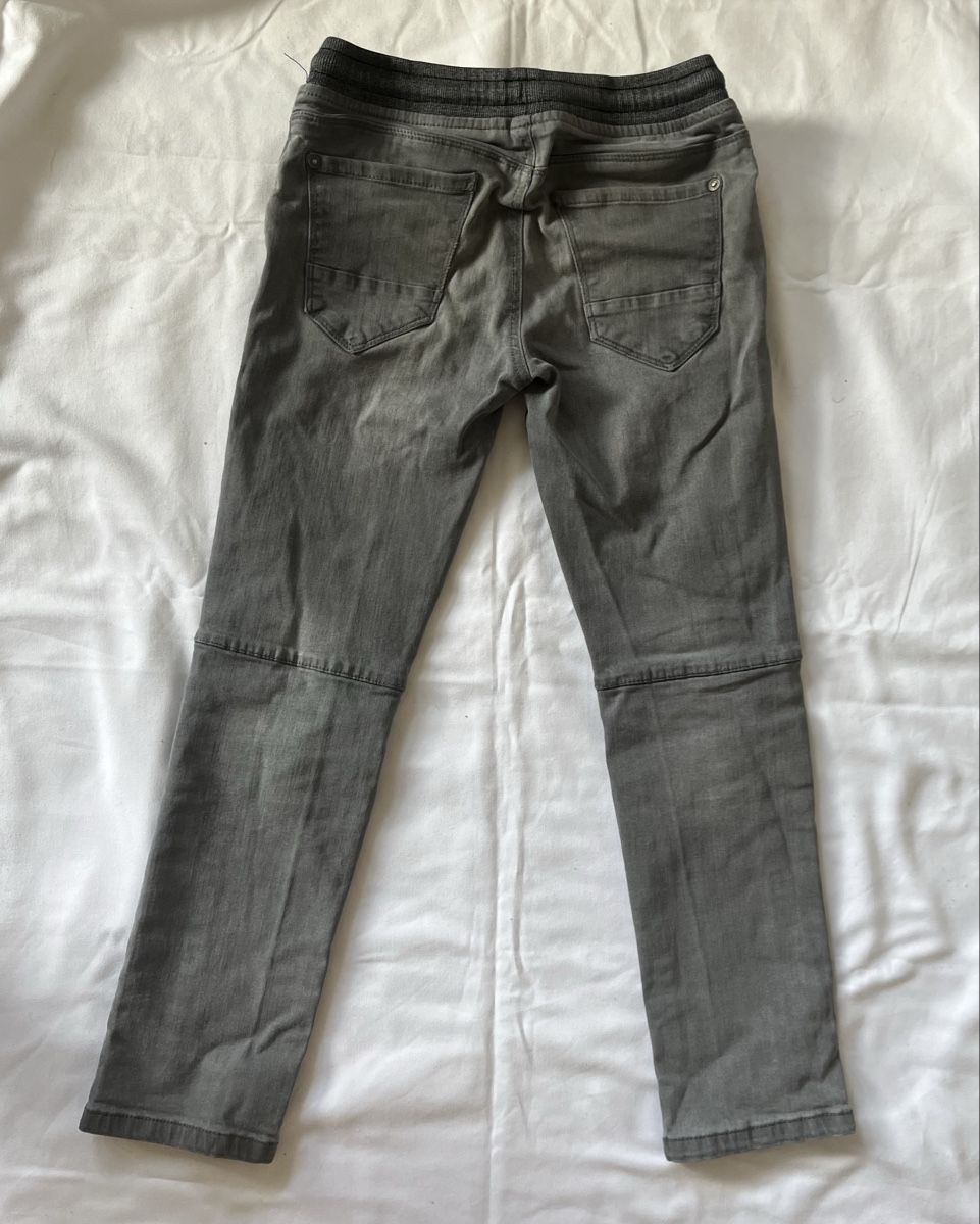 C&A Pantaloni: Kinderhose Gr. 140 (C&A) – Usato da Davos Platz venduto da Infinity795 1