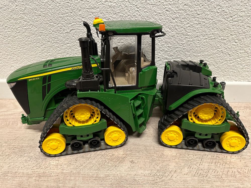 Bruder John Deere Raupentraktor Spielzeug | Kaufen auf Ricardo