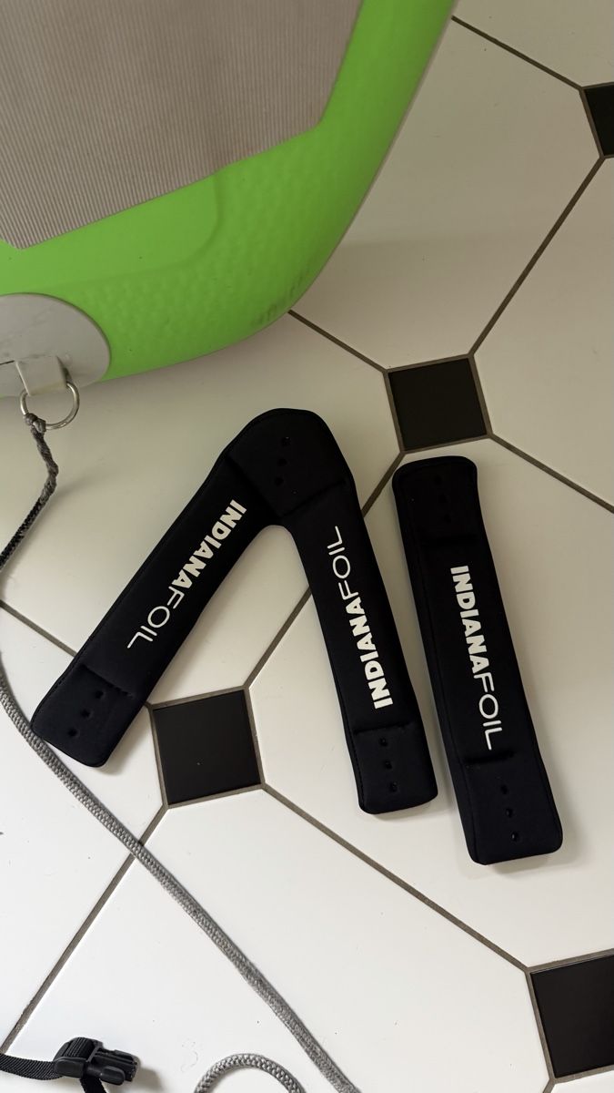 Indiana Surfboards & Schwimmbrette: Wing foil board Indiana 101L gonflable – Gebraucht aus La Neuveville von jul_qt5k 2
