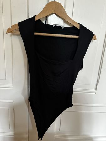 Zara Bodysuit ärmellos schwarz Gr. S guter Zustand