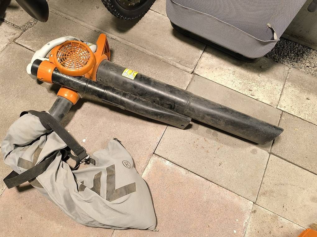 Stihl Soffiatori & Aspiratori per foglie: Stihl Laubbläser – Usato da Burgdorf venduto da Glizzy 1