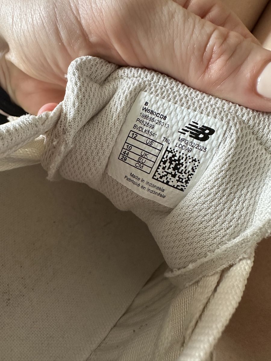 New Balance Herrenschuhe: New Balance Sneakers W680  – Gebraucht aus Altdorf UR von 3beeri 4