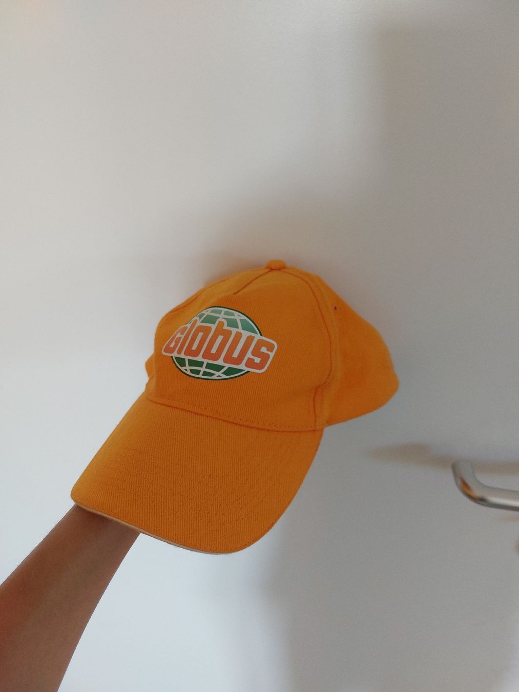 Globus Copricapi, berretti & cappellini: casquette globus – Usato da Bonfol venduto da Lilalune