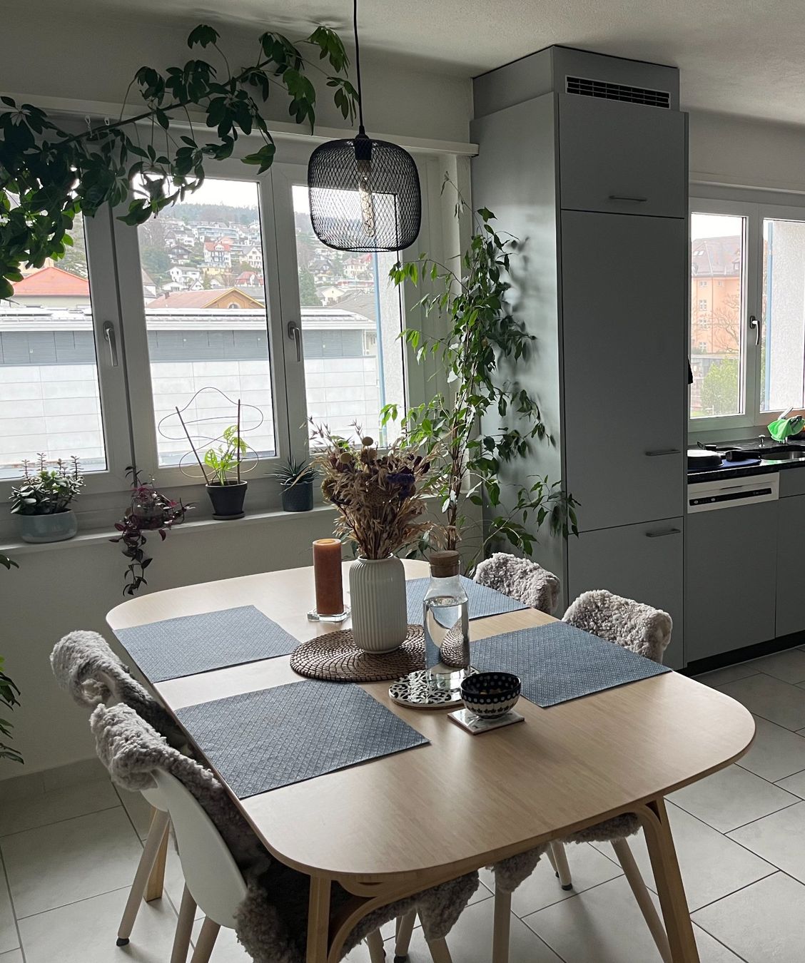 Ikea Tables: Esstisch IKEA VOXLÖV – D'occasion à Zug par