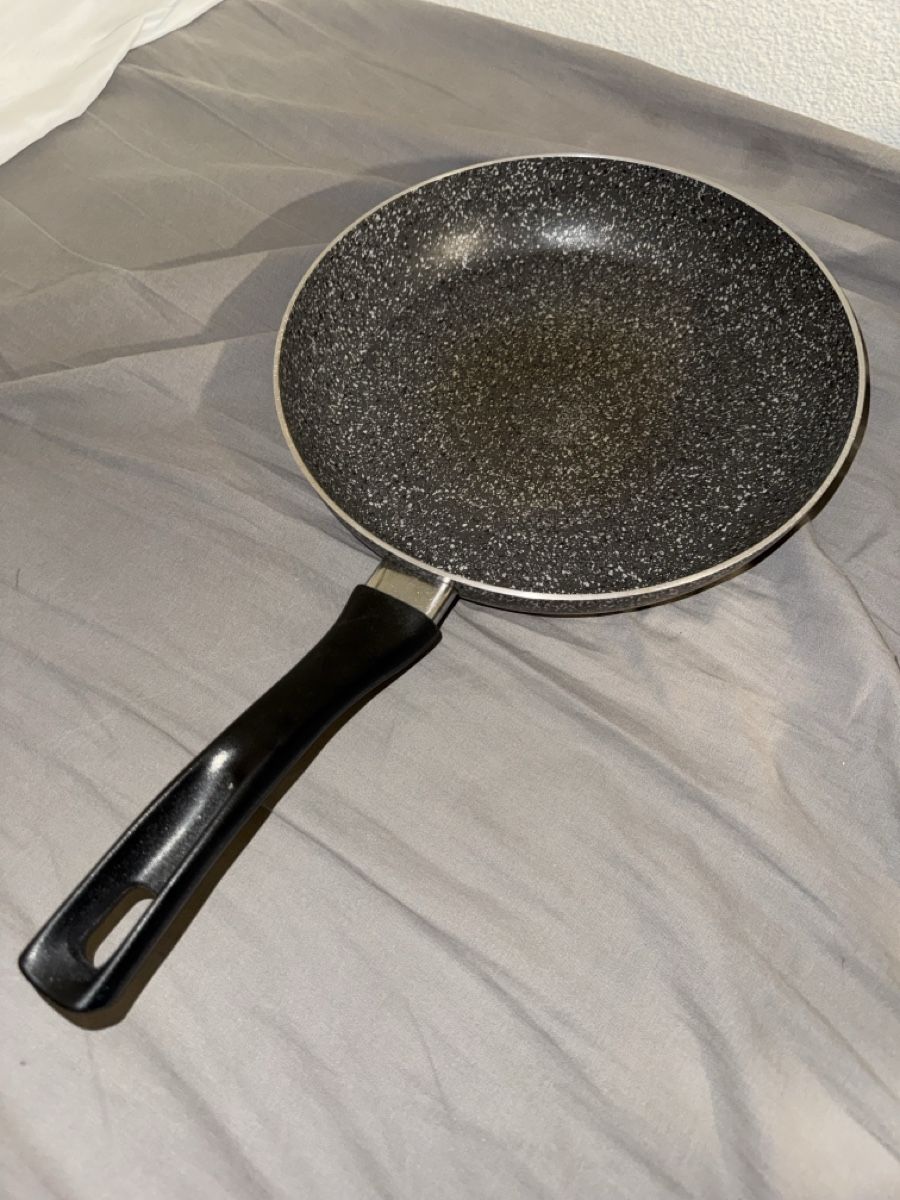 Padelle: Induction Frying Pan – Usato da Zürich venduto da AnthonyPrimi