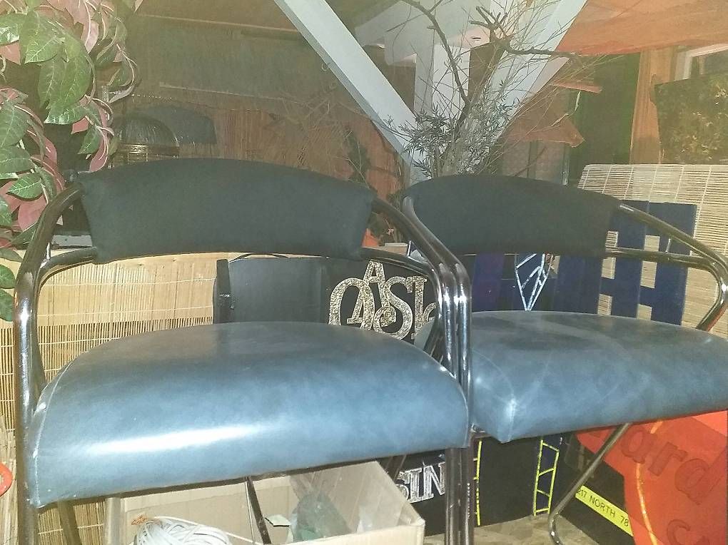 Poltrone: 2 Bar - Sessel - 1Preis – Usato da Rorschach venduto da kristys 3