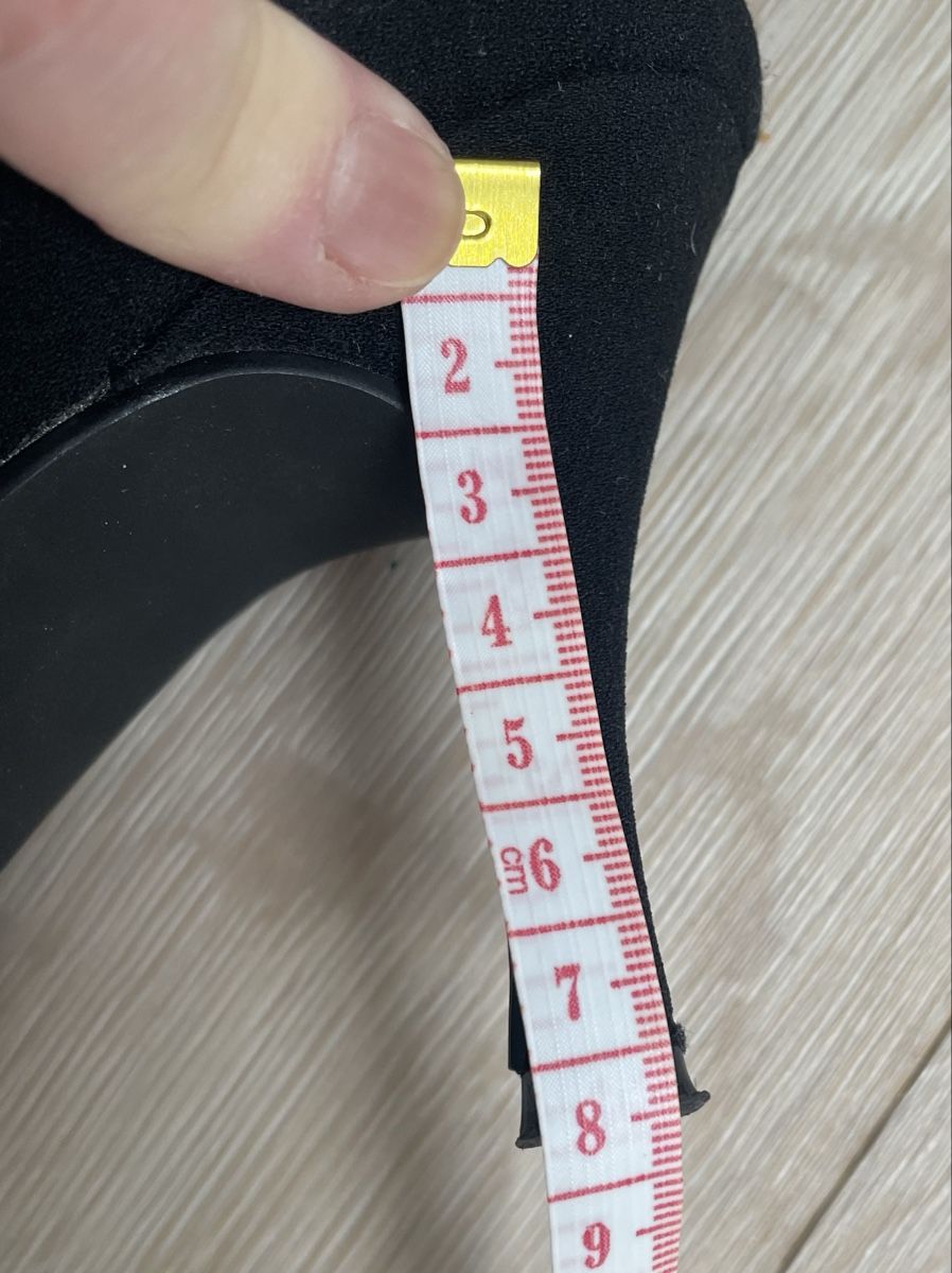 Scarpe da donna: Unique Elegant Embroidered Heels, SX Collection, Size 5.5 – Nuovo (secondo la descrizione) da Oberwil BL venduto da Stellochkas 7