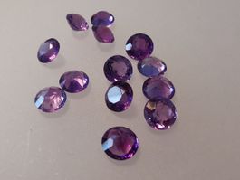 1 Stk. von 13 Amethysten, rund 6 mm ɸ,  Top Qualität