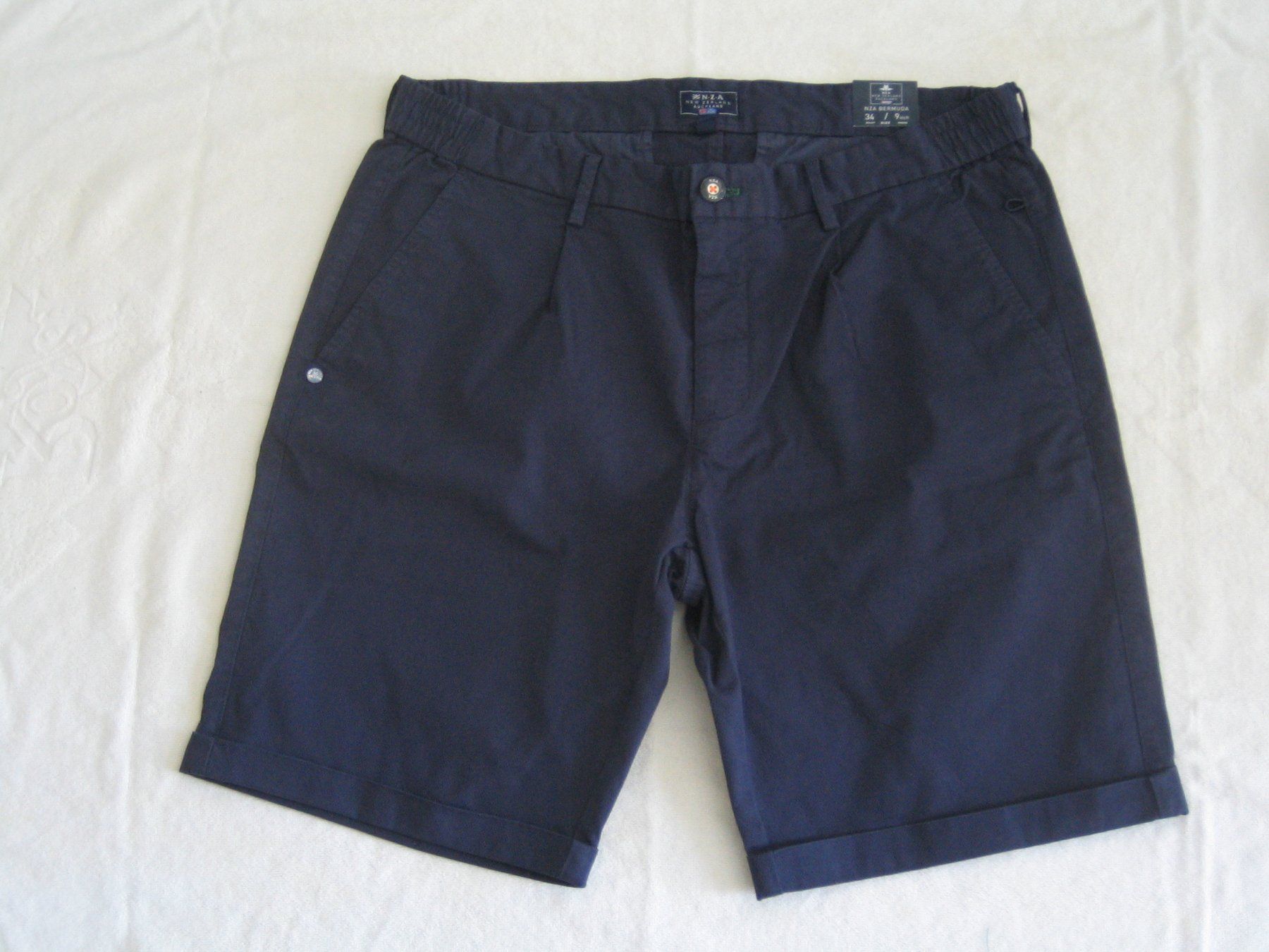 Pantaloni: Bermudashorts NZA – Nuovo (secondo la descrizione) da Wabern venduto da Teeup