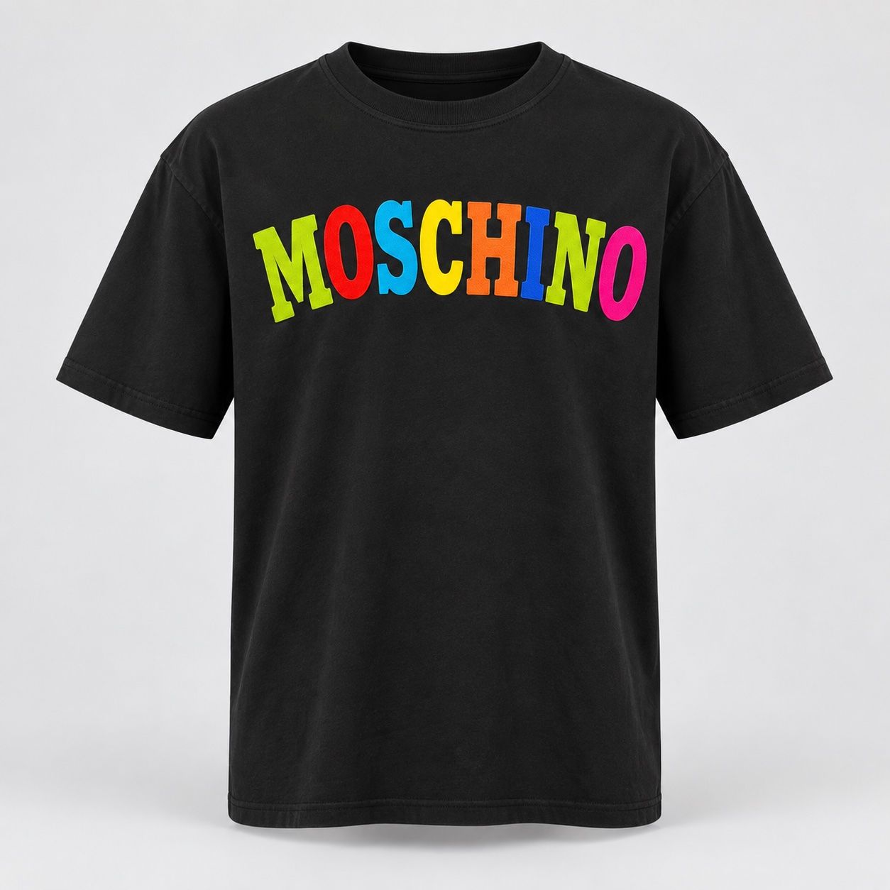 Moschino T-shirt: Moschino Shirt – Usato da Burgdorf venduto da Dkeda