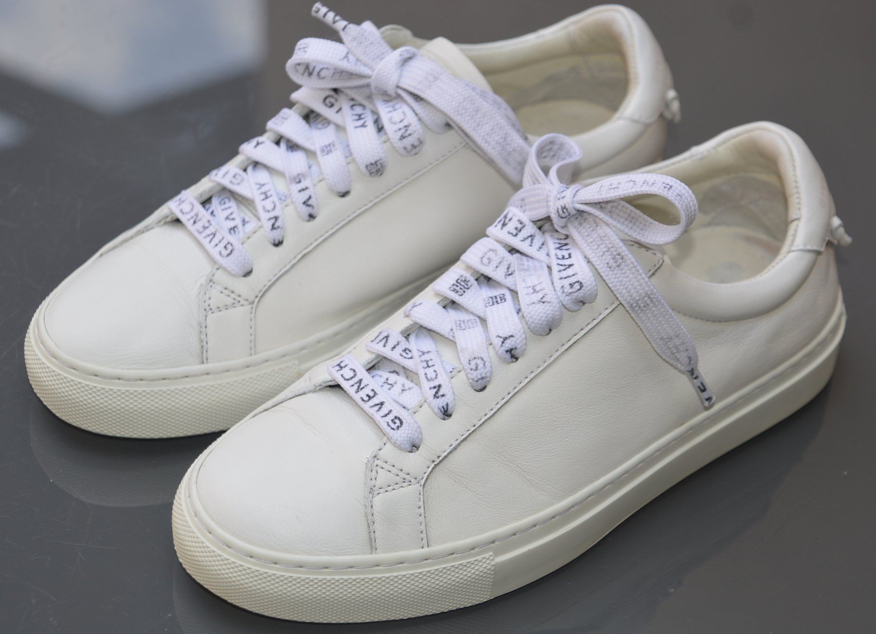 Givenchy Scarpe da donna: Sneakers Givenchy Urban Street .36 – Usato da Collonges venduto da Auganien