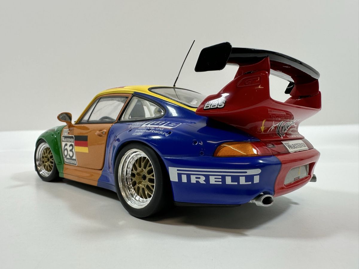 UT Models Modellini d'auto: Porsche 911 GT2 1:18, Müller/Trunk, UT MODELS – Usato da Zofingen venduto da rf9_x2xt 3