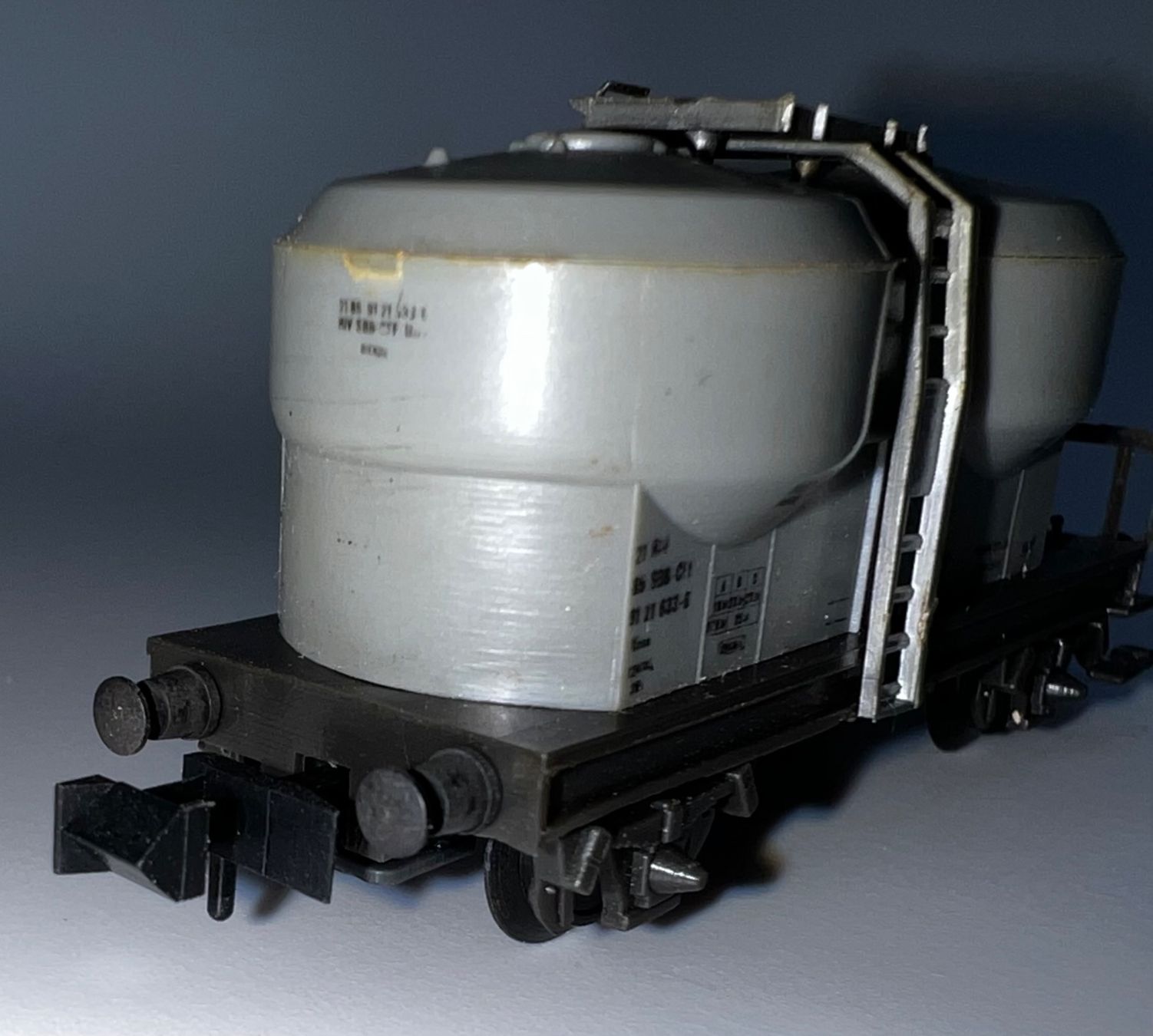 Swiss Modellini di ferrovie: Swiss Toys, Silo-Güterwagen der SBB – Usato da Basel venduto da jonnyhaas 5