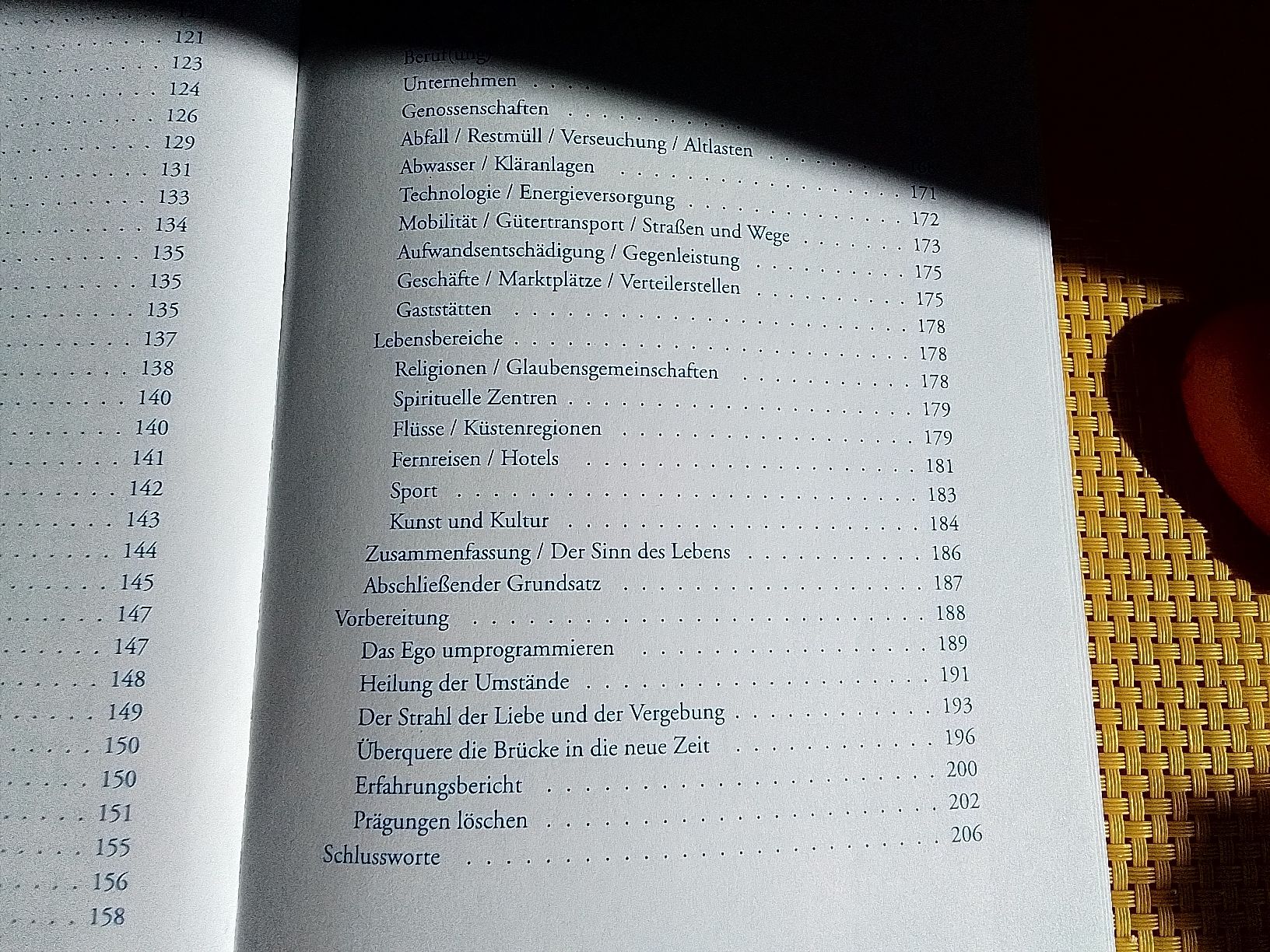 Bücher: Die Erde erfindet sich neu – Gebraucht aus Rebstein von Buchsi03 3