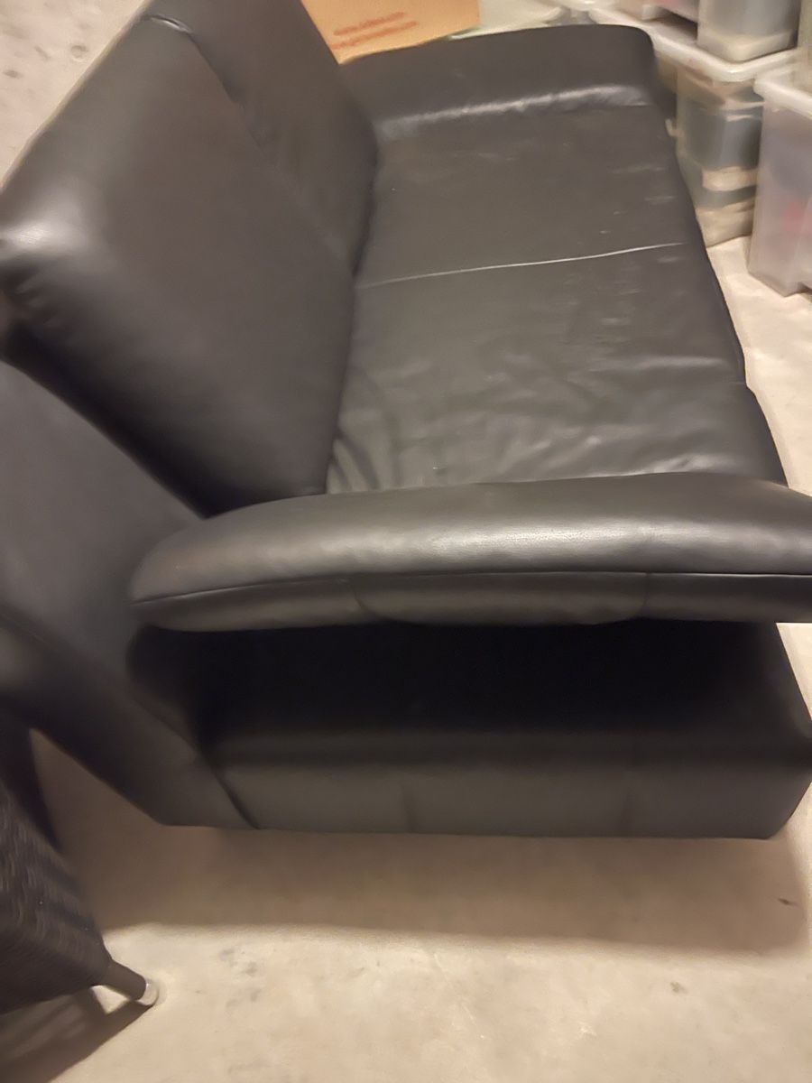 Sofas: Ledersofa – Gebraucht aus Birmensdorf ZH von irina61