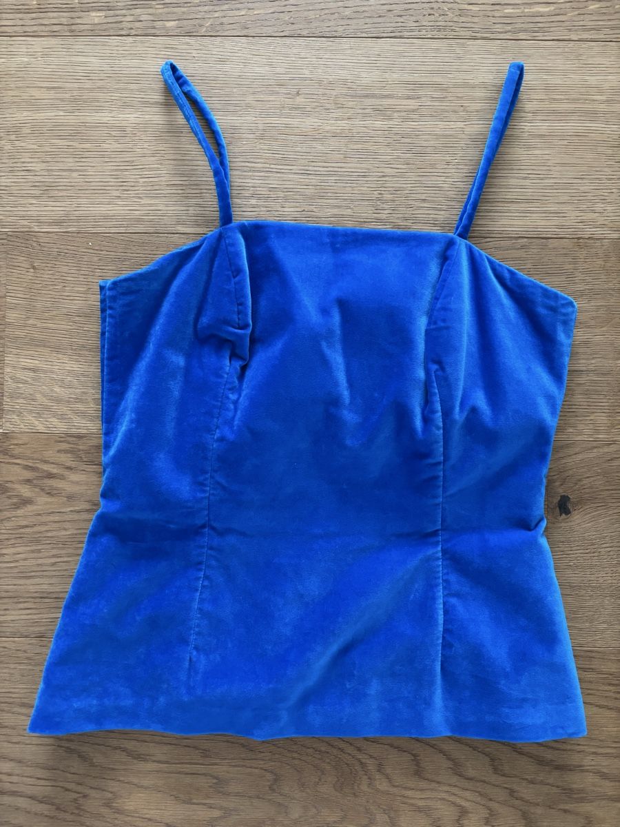Top: Samt Top in Royal Blau – Usato da Würenlos venduto da Ashley24