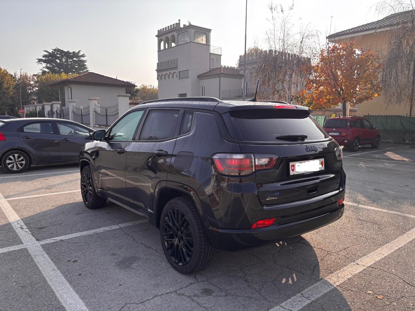 Jeep Automobili: JEEP Compass 1.3 T PHEV S Sky AWD – Usato da Geneve venduto da allgood2010 5