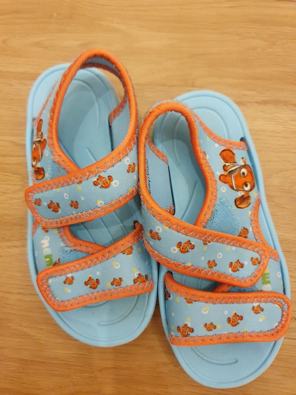 Scarpe per ragazzi: Strandschuhe Gr. 27, Badesandalen Nemo – Usato da Heinrichswil venduto da frankie19860 1