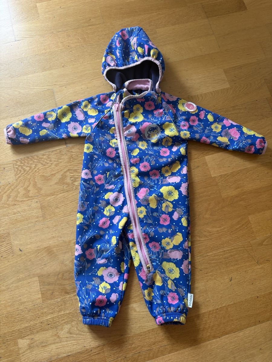 Tute: Racoon Softshell Overall Blumen blau neuwertig – Usato da Oberentfelden venduto da Perle333