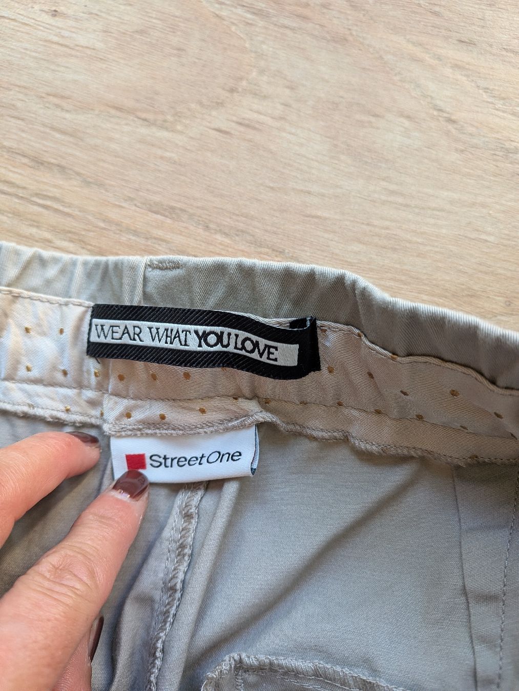 Hosen: Street One Baumwollhose 34/28 – Neu (gemäss Beschreibung) aus Eschenbach SG von SanFranciscoCalifornia 2