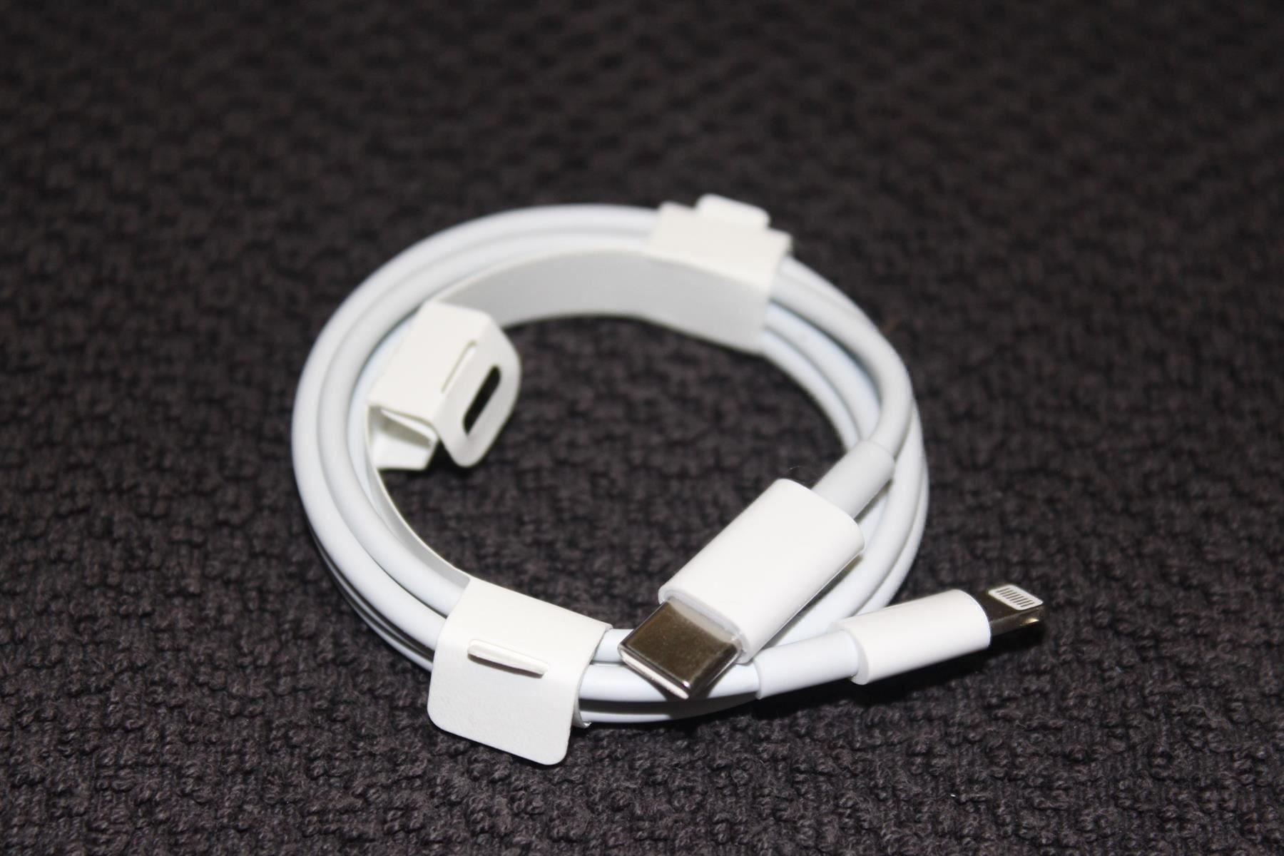 Cavi: USB C Tpy C Lighning iphone daten KABEL – Nuovo (secondo la descrizione) da Kirchdorf AG venduto da Apost008