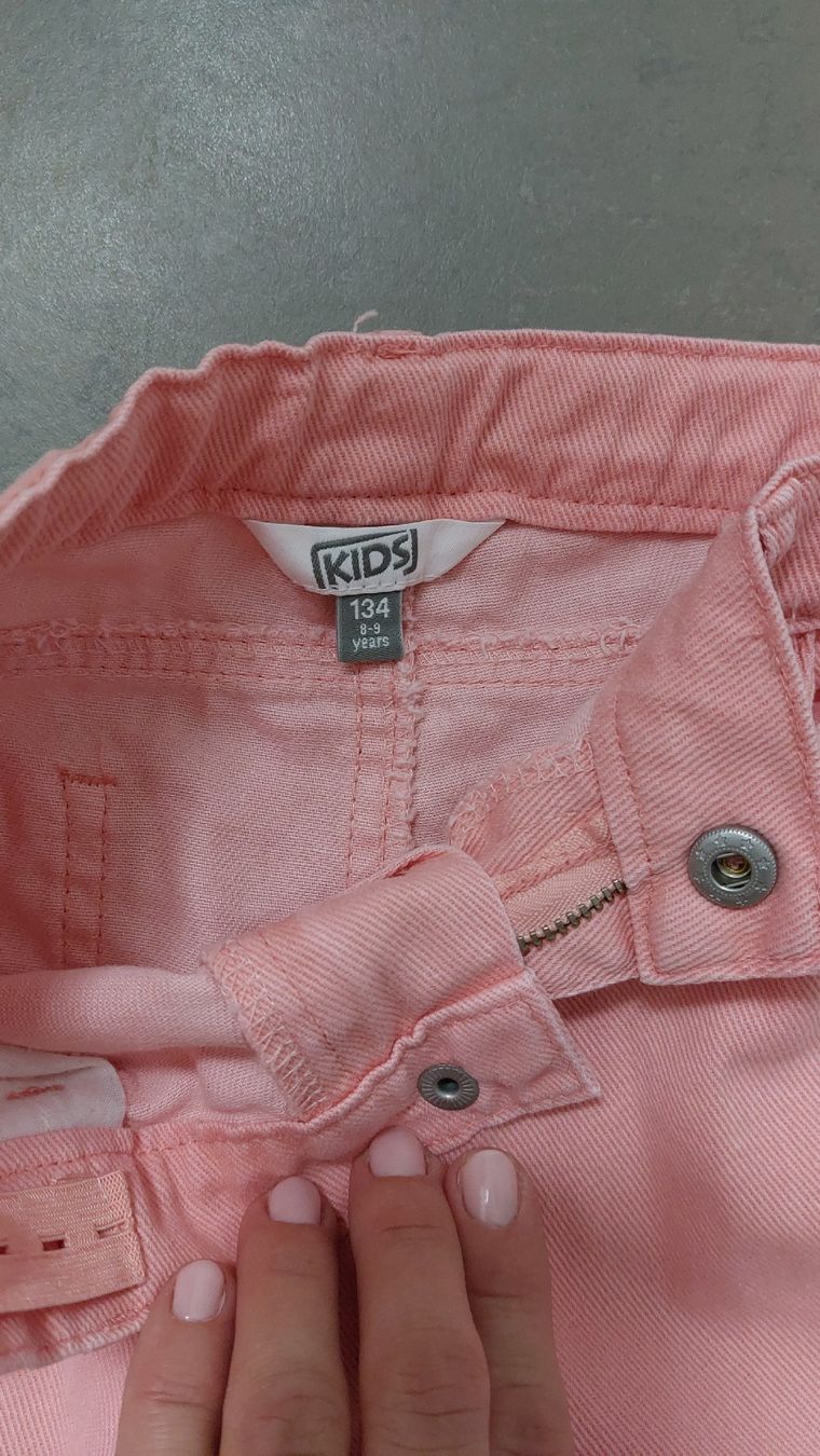 Manor Pantalons: neu mädchen hose 134 – Neuf (Voir description) à Davos Platz par anton85 1