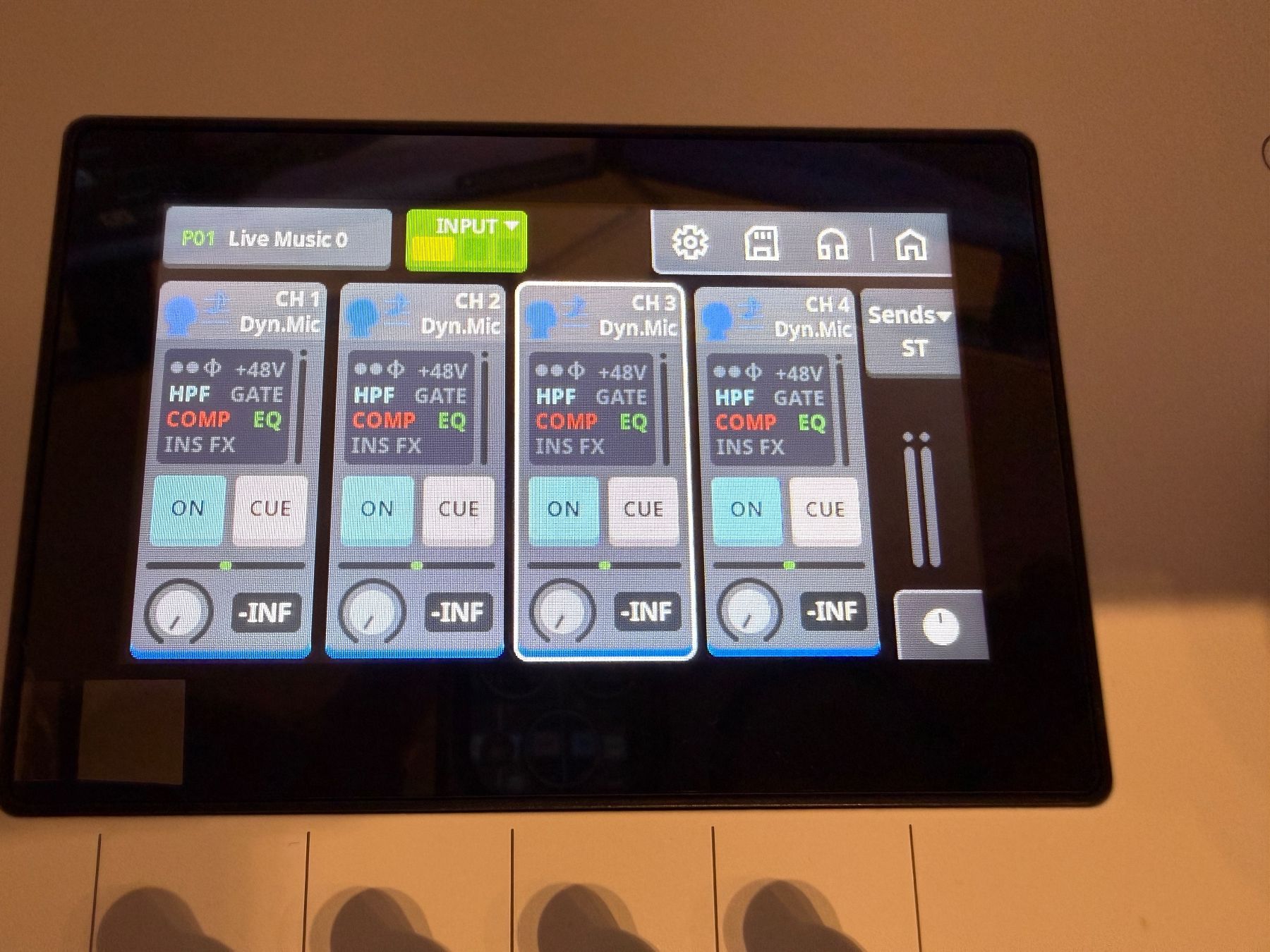 Attrezzatura per studi di registrazione: Yamaha URX44C Audio Interface - Top Zustand – Nuovo e nell'imballaggio originale da Rupperswil venduto da kaiszielasko94 1