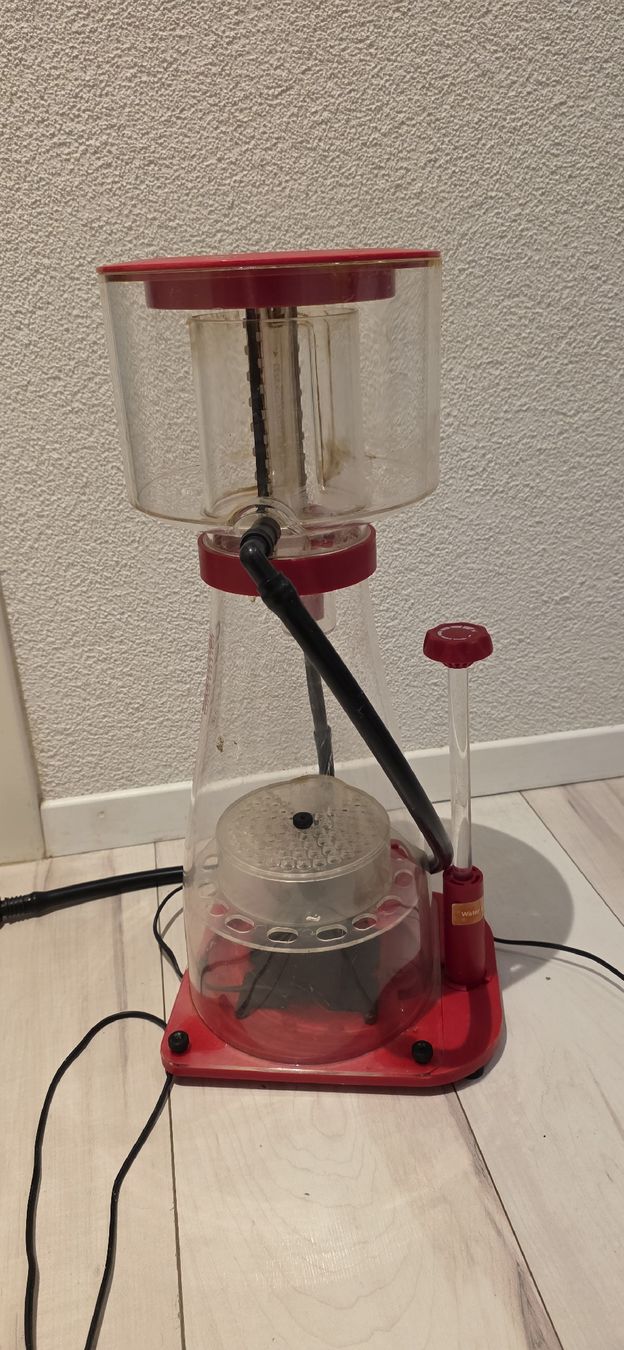 Filter: Abschäumer Red Sea Reefer Skimmer Rot gebraucht – Gebraucht aus Krauchthal von leabo1992 2