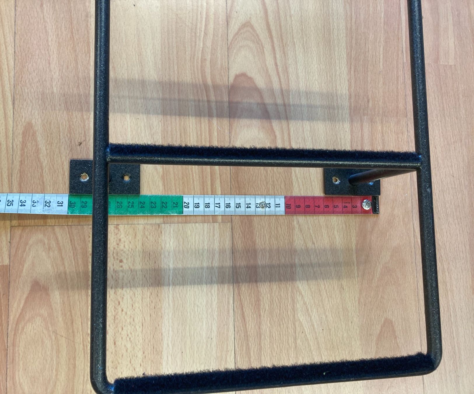 Scaffali: Foulard-Wandgestell massiv – Usato da Luzern venduto da flexibus77 5