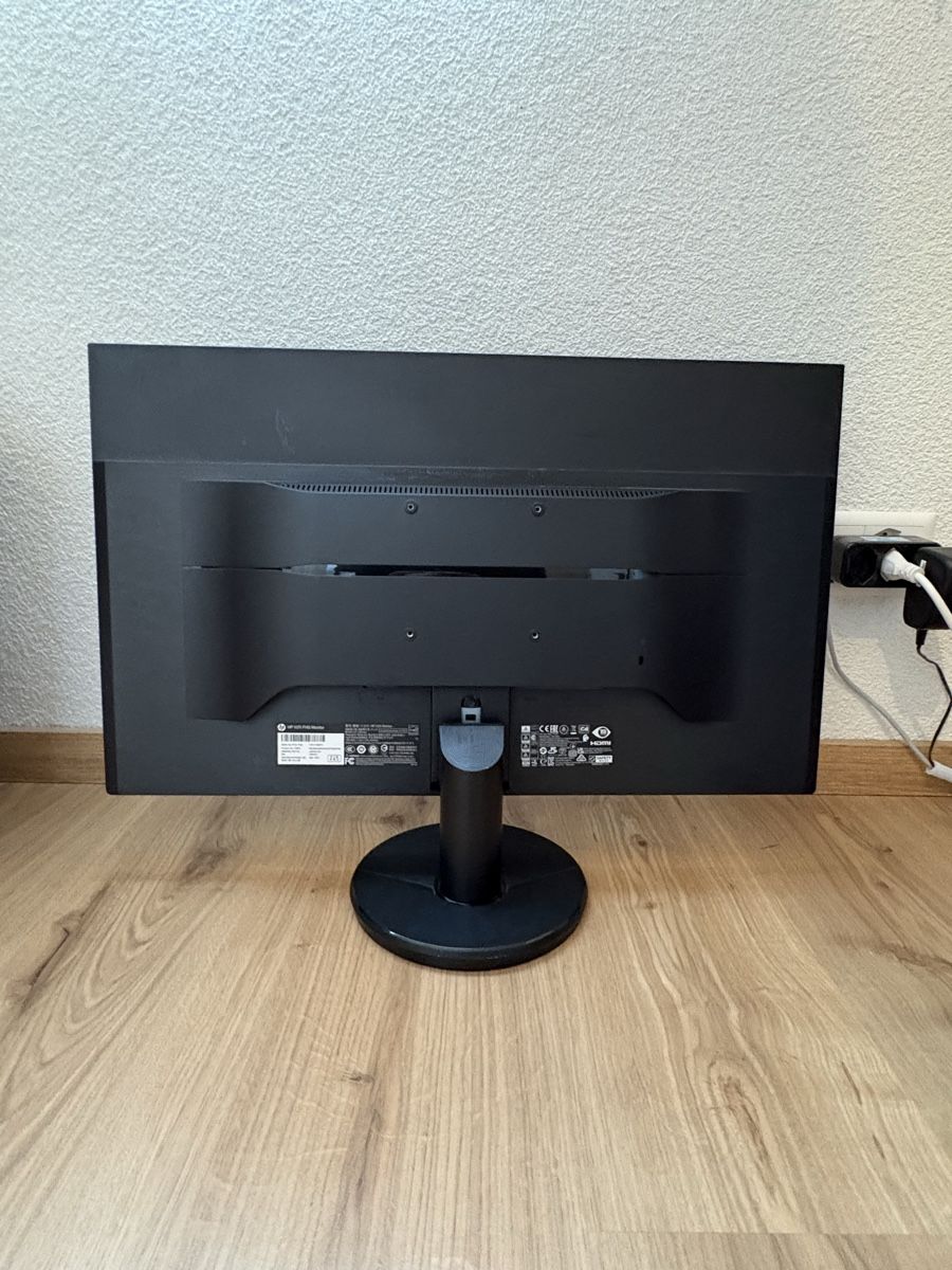 Monitore: hp Monitor – Neu (gemäss Beschreibung) aus Oberbipp von Euseli 1