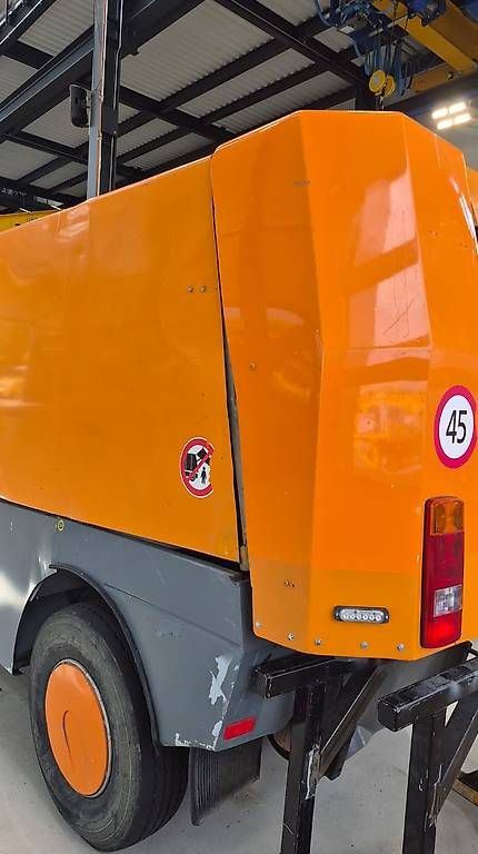 Nutzfahrzeuge: Hochdofr MFH 5000 – Gebraucht aus Laufen von BischagAG 3