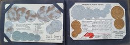 Album mit 39 Ansichtskarte Münzen