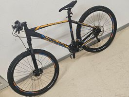 Neuwertiges Mountain Bike 28"