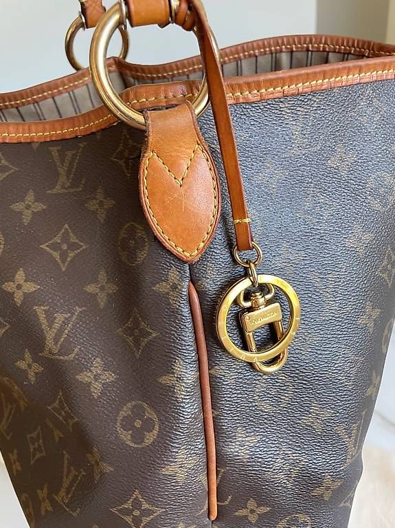 Louis Vuitton Borse da donna: Louis Vuitton Delightful MM Monogram Beige – Usato da Gossau SG venduto da Ragingbull 3