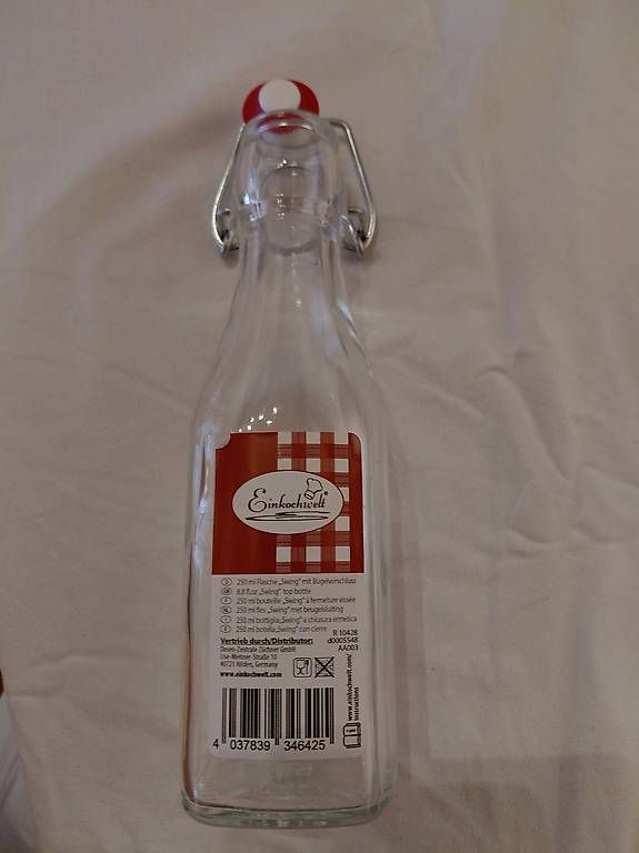 Bicchieri, Caraffe & Bottiglie: 7 Bügelflaschen – Nuovo e nell'imballaggio originale da Glattfelden venduto da daniel0303