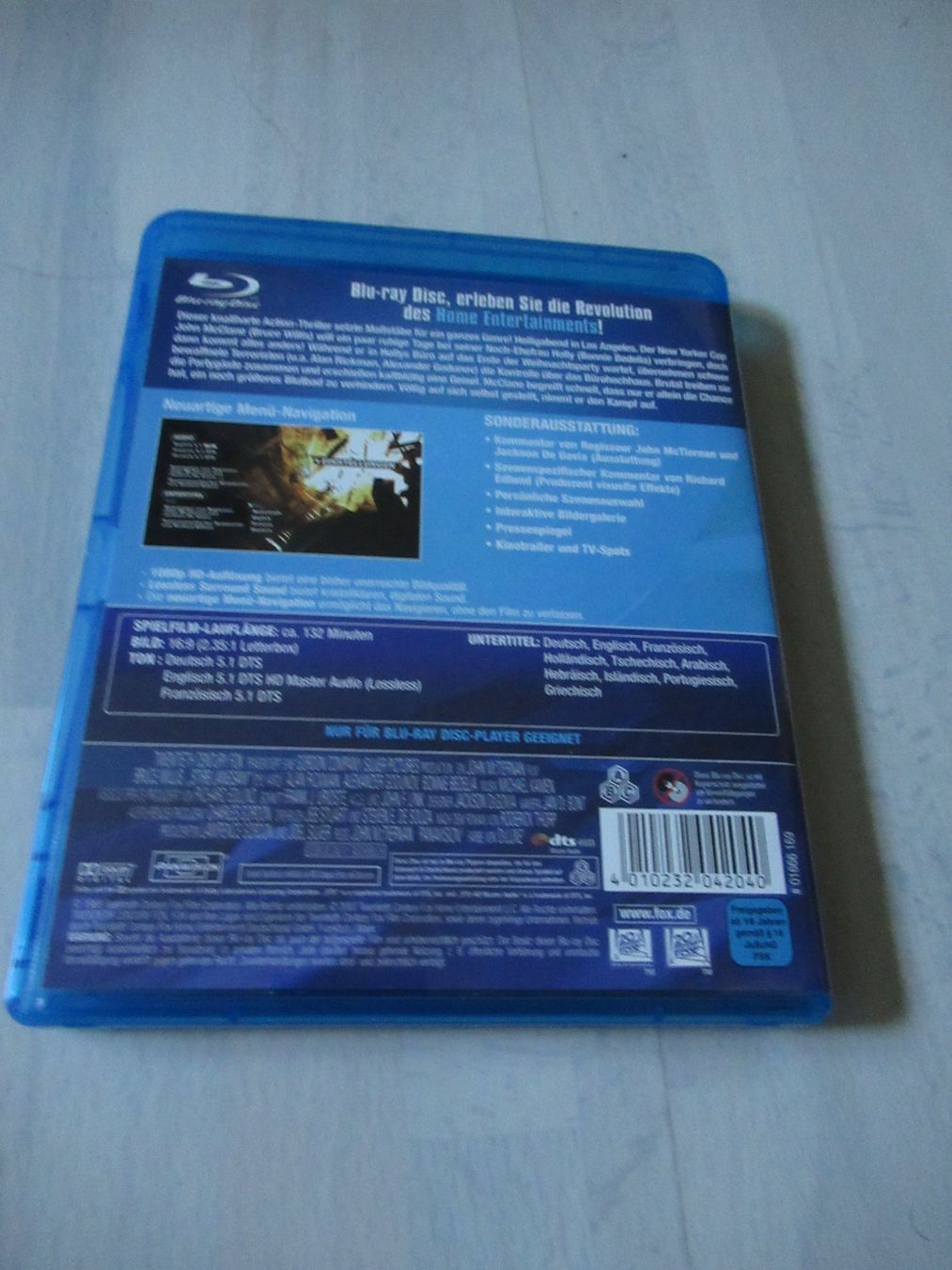 Alle DVDs: Stirb langsam Blu-ray mit Bruce Willis, Alan Rickman – Gebraucht aus Binz von Hailqueen 1
