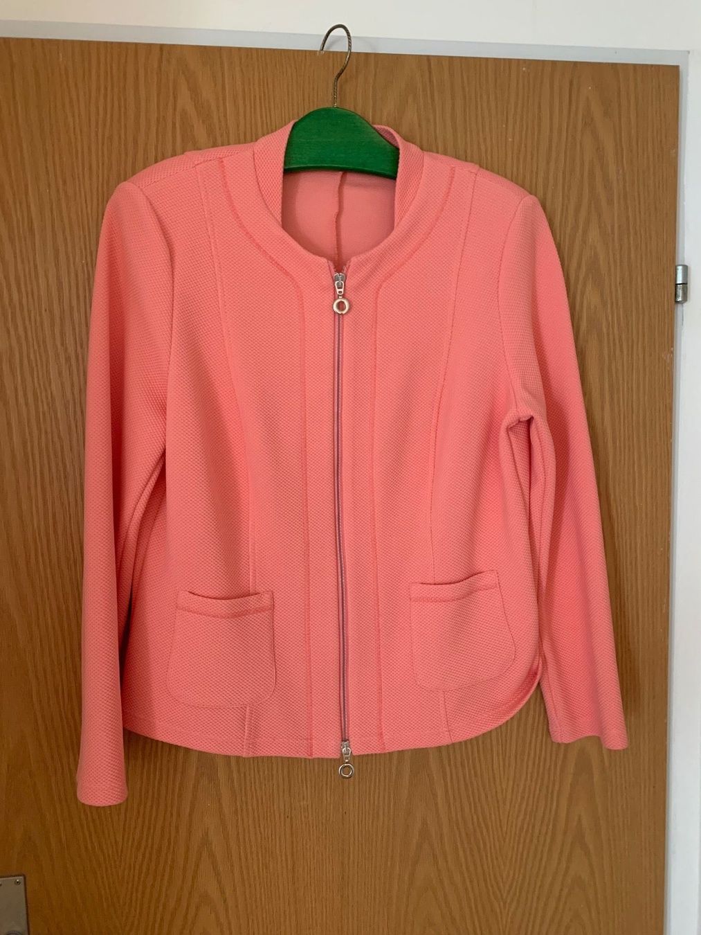 Vestes: Damen Jersey Jacke,  Grösse 44, lachsfarbig – Neuf (Voir description) à Grüsch par frifri06 7