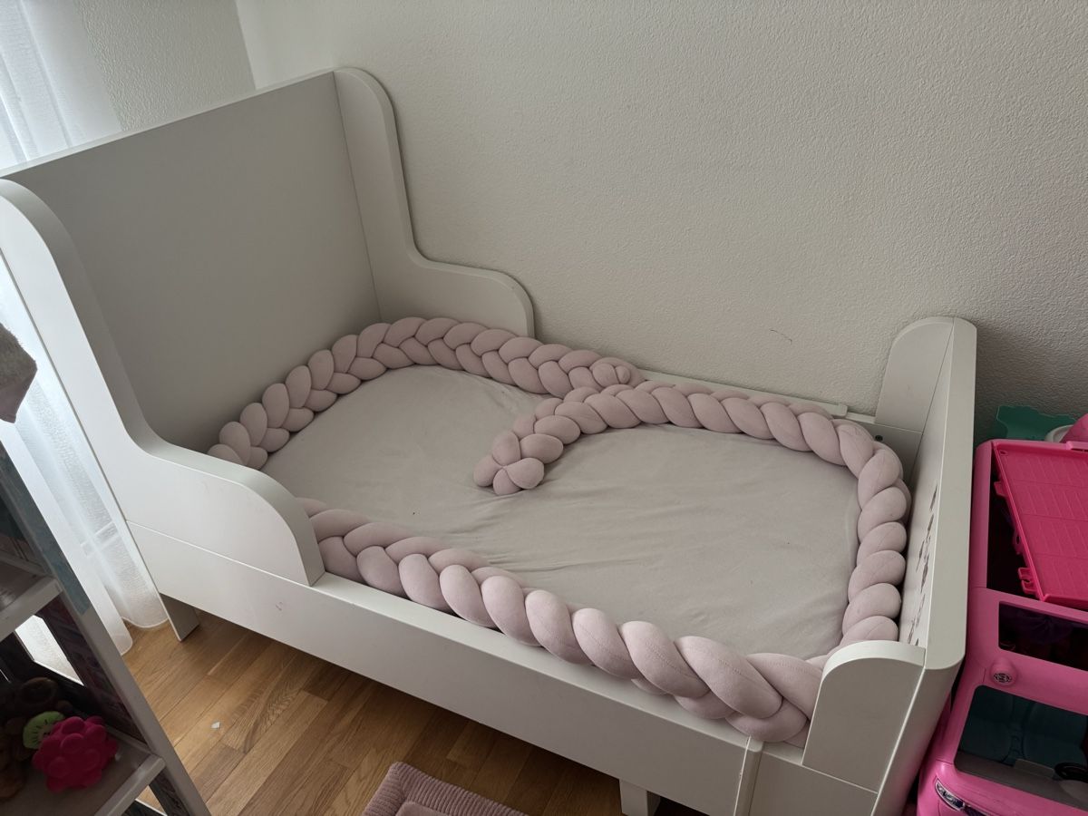 Ikea Lits: Kinderbett Ikea ohne Matratze – D'occasion à Neuenhof par ero_fvx2