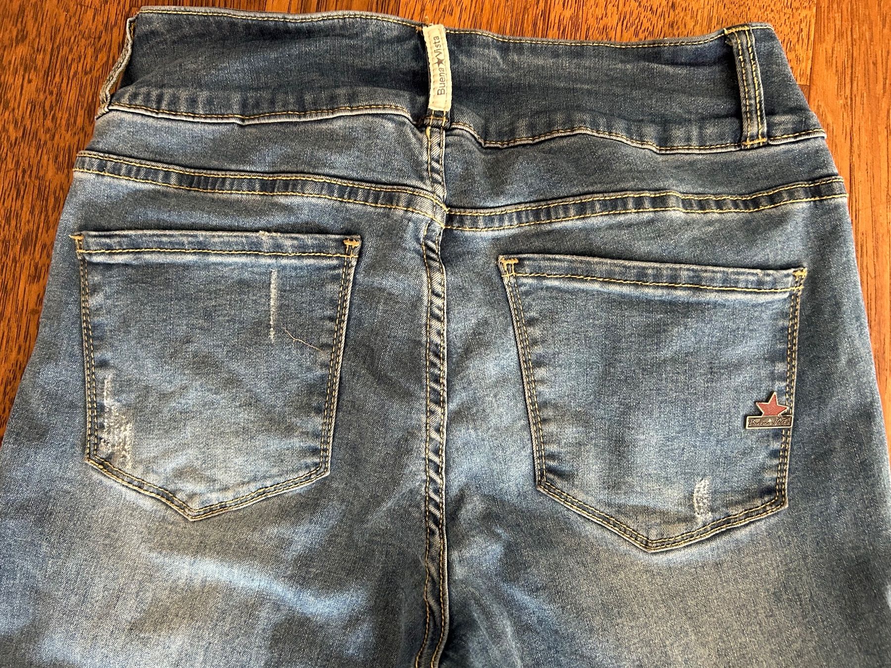 Buena Vista Jeans: Buena Vista 7/8 Jeans, Strass, S – Gebraucht aus Seuzach von Megane1 4