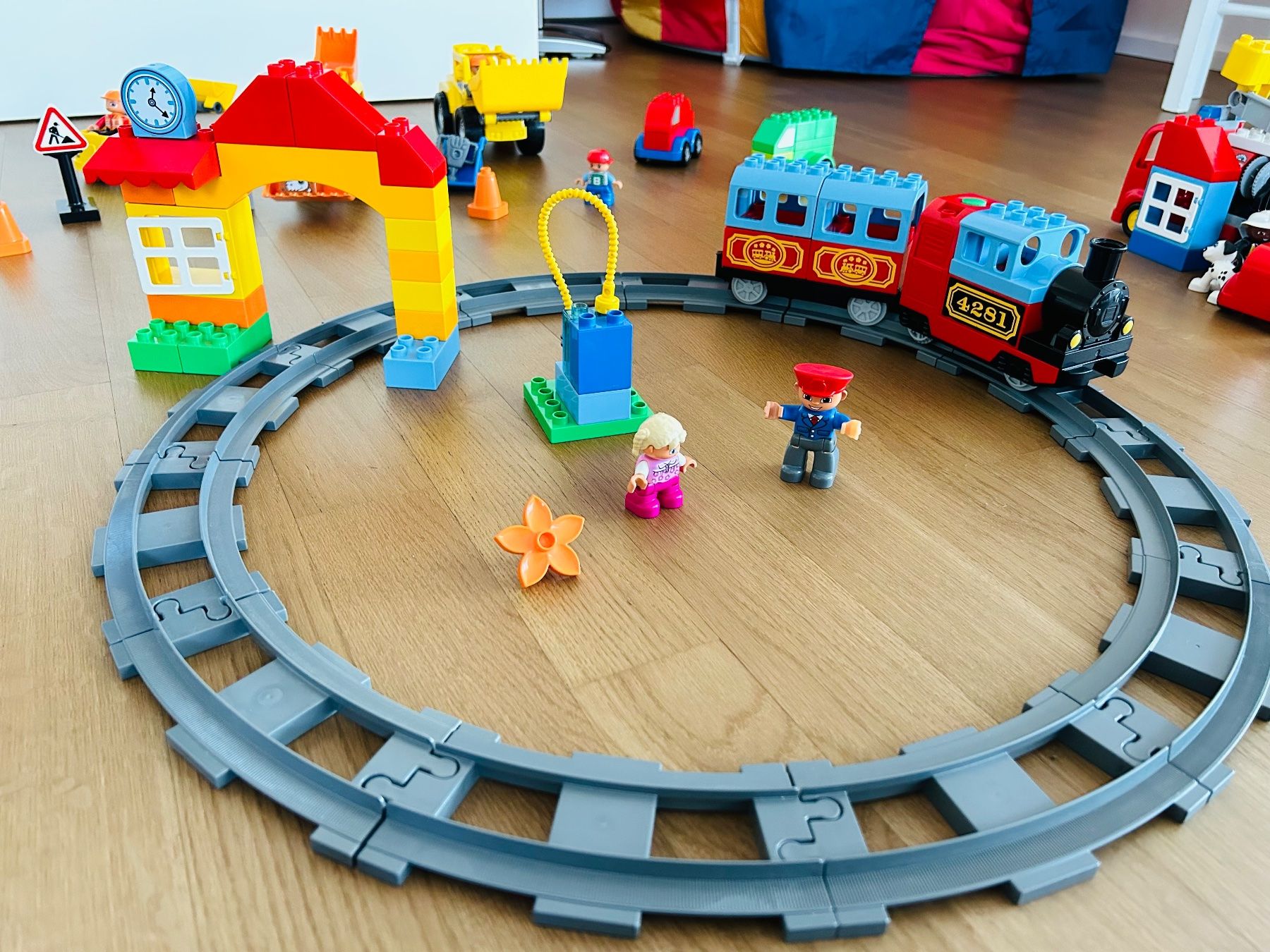 Duplo Spielzeuge: Lego Duplo Sets – Gebraucht aus Cham von  2