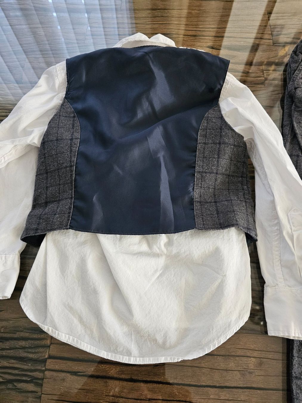 H&M Kleiderpakete & -sets: 6-Teilliges Kleider Set Junge Gr 104-110 – Gebraucht aus Birr von V-K 3