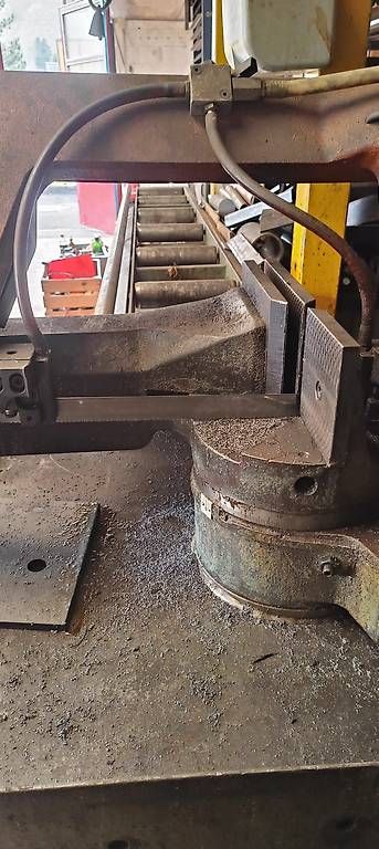 Seghe: Metallbandsäge – Usato da Ried (Frutigen) venduto da Smu5513