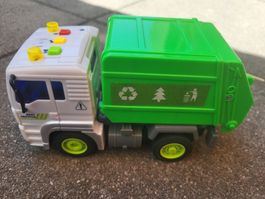 Spielzeug Müllwagen grün weis