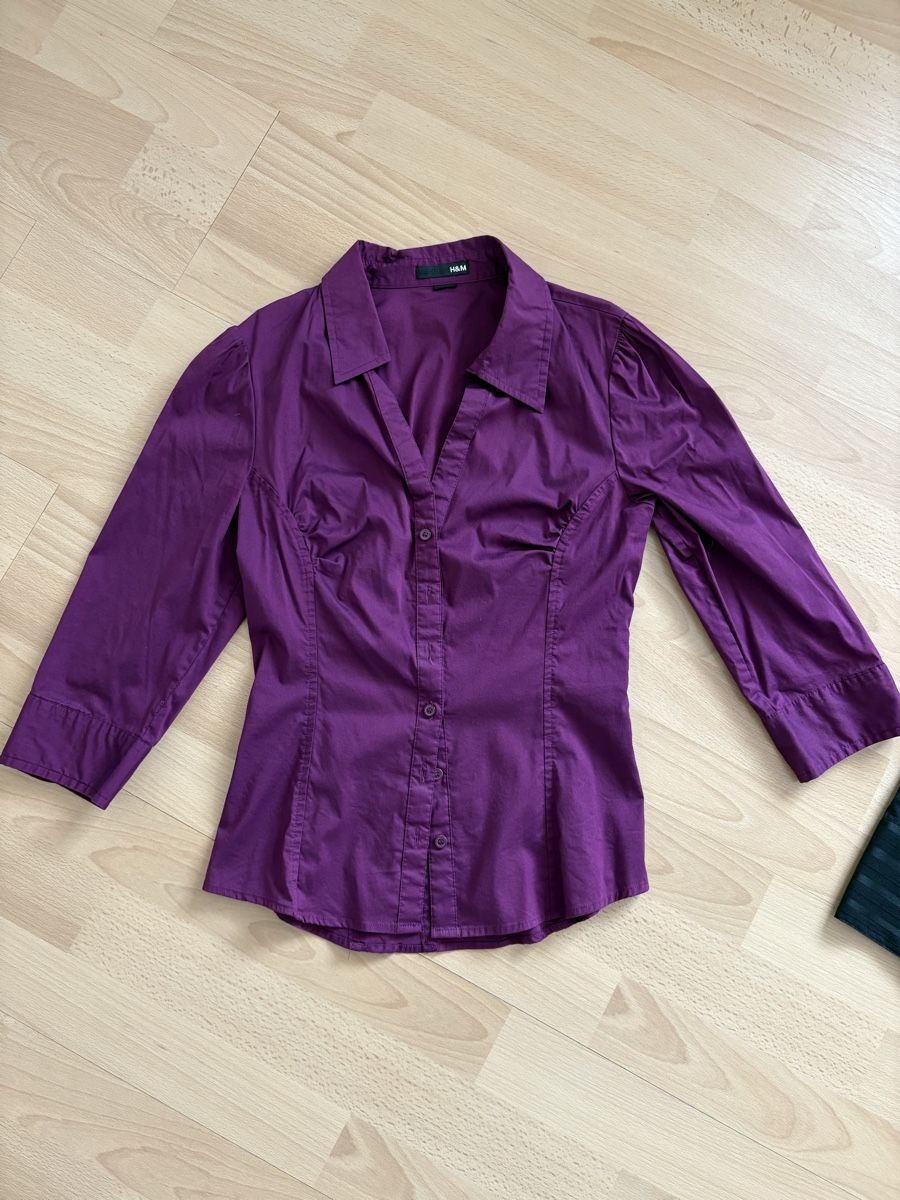 H&M Blusen: Langarm Bluse violett, Grösse XS/34 – Gebraucht aus Meisterschwanden von beauty26. 1