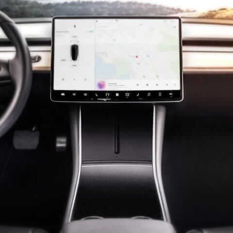 Ladegeräte: Wireless Phone Charger Tesla Model 3 bis 2020 – Neu und originalverpackt aus Dietikon von e-car-shop.schweiz 6