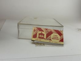 GB2-  Town square Miniatures Handgriffe für Kommoden Puppens