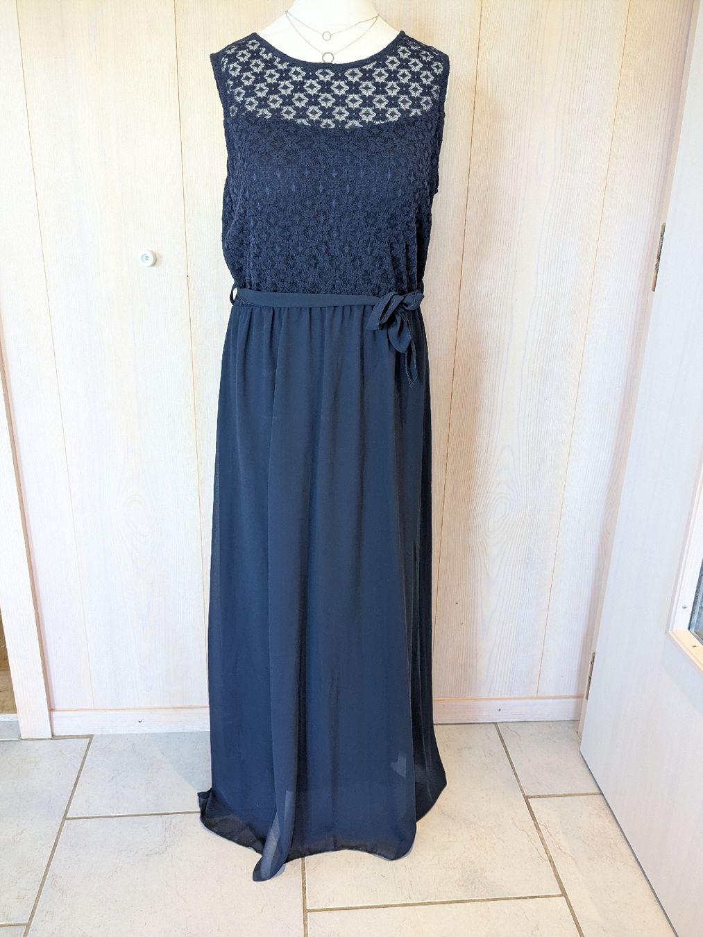 Kleider: Schönes Abendkleid – Gebraucht aus Ursenbach von andrea_ 1