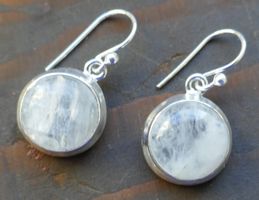 Ohrhänger in Silber mit Mondstein