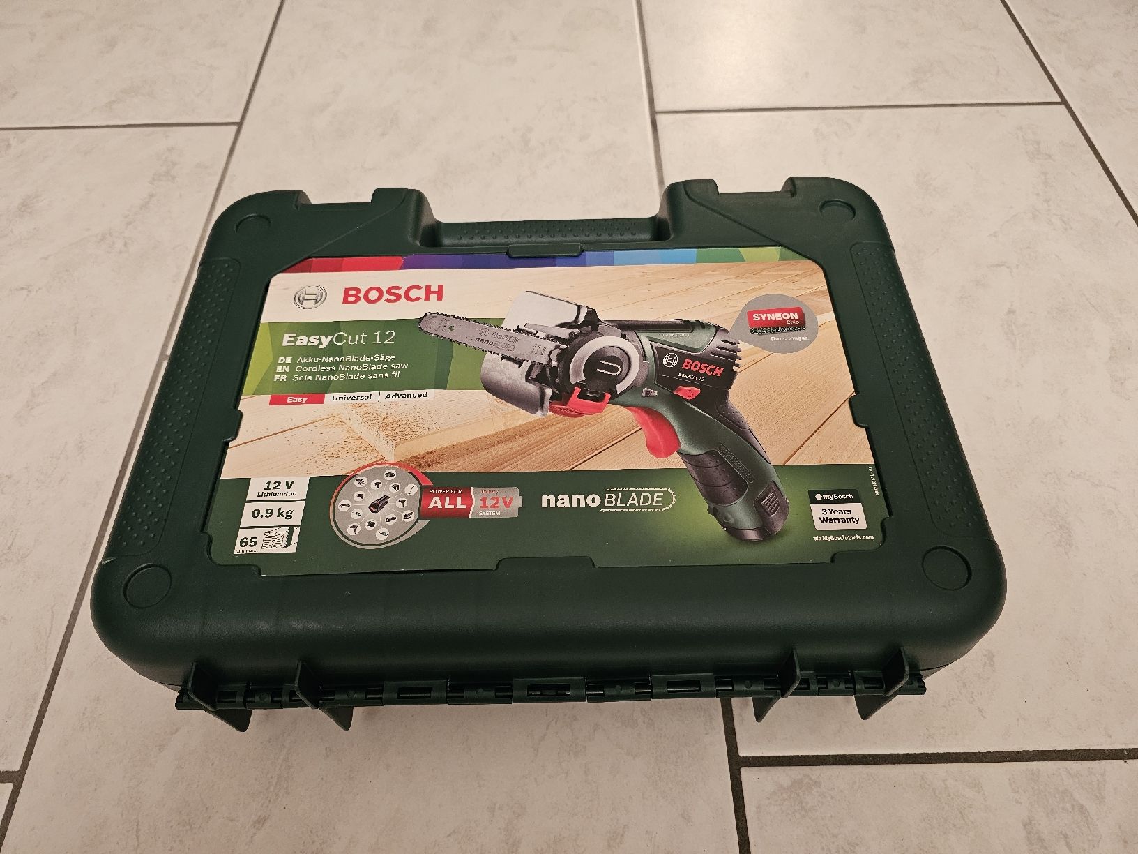 Bosch Seghe: Bosch EasyCut 12 mit Akku und Ladegerät – Usato da Glis venduto da Briger